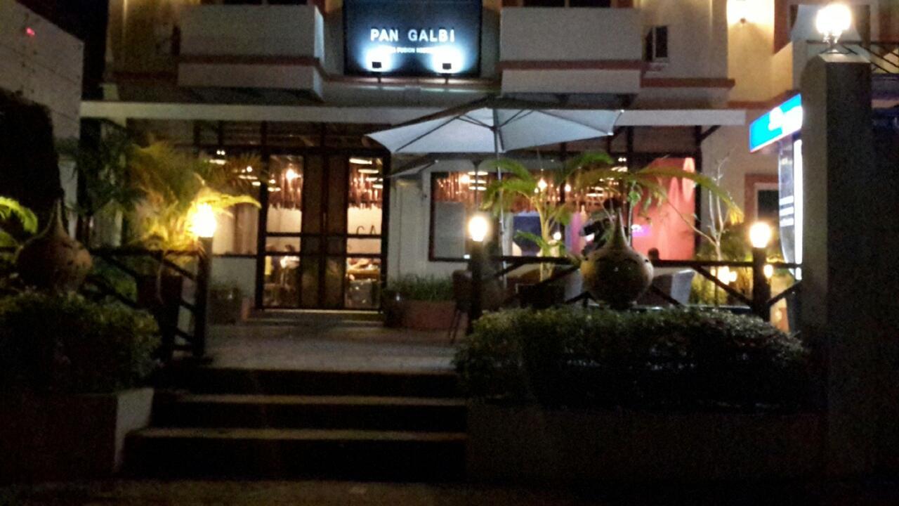 Hotel 9 Mile Γιανγκόν Εξωτερικό φωτογραφία