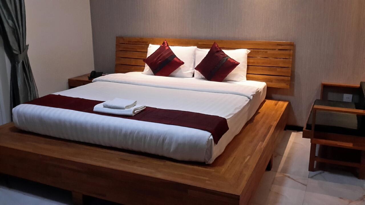 Hotel 9 Mile Γιανγκόν Εξωτερικό φωτογραφία