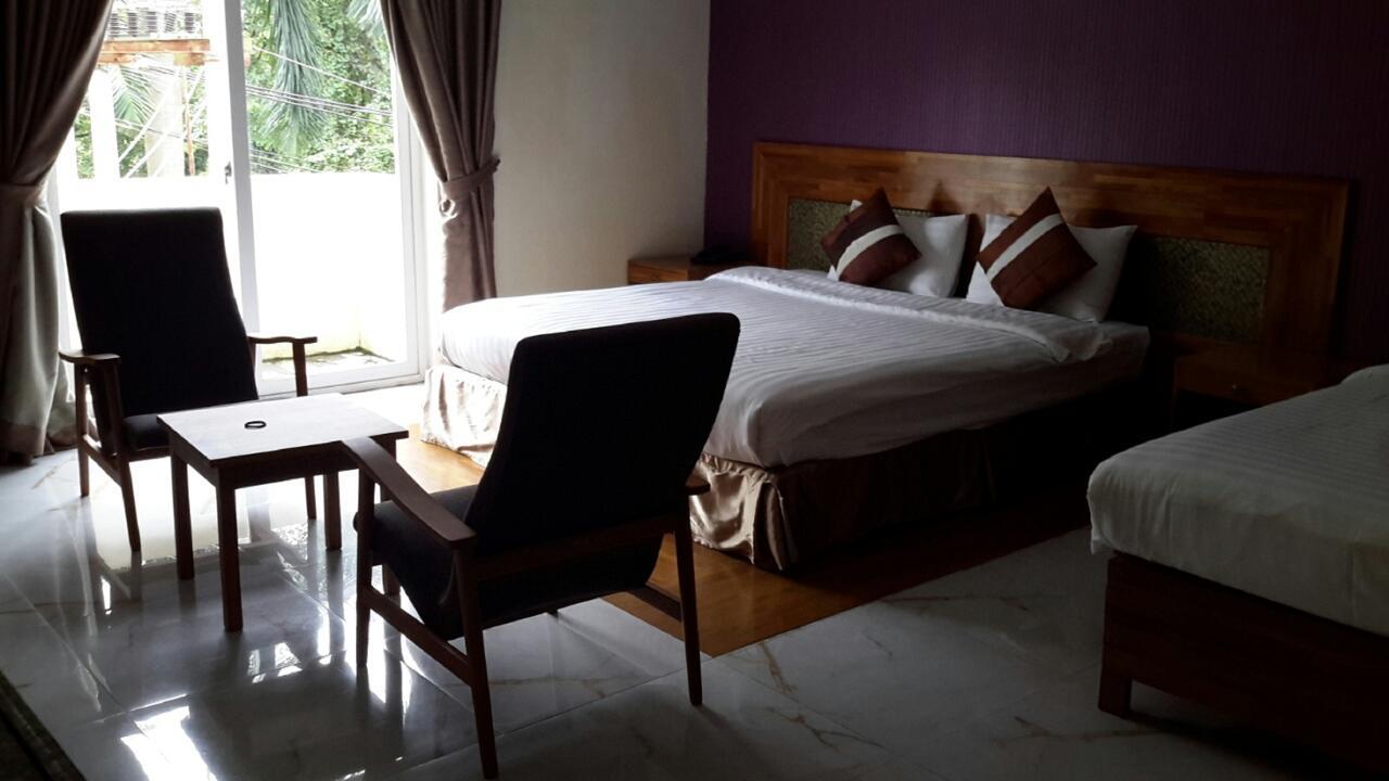 Hotel 9 Mile Γιανγκόν Εξωτερικό φωτογραφία