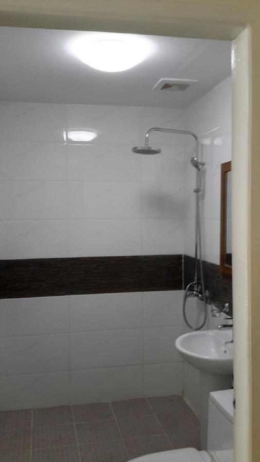 Hotel 9 Mile Γιανγκόν Εξωτερικό φωτογραφία